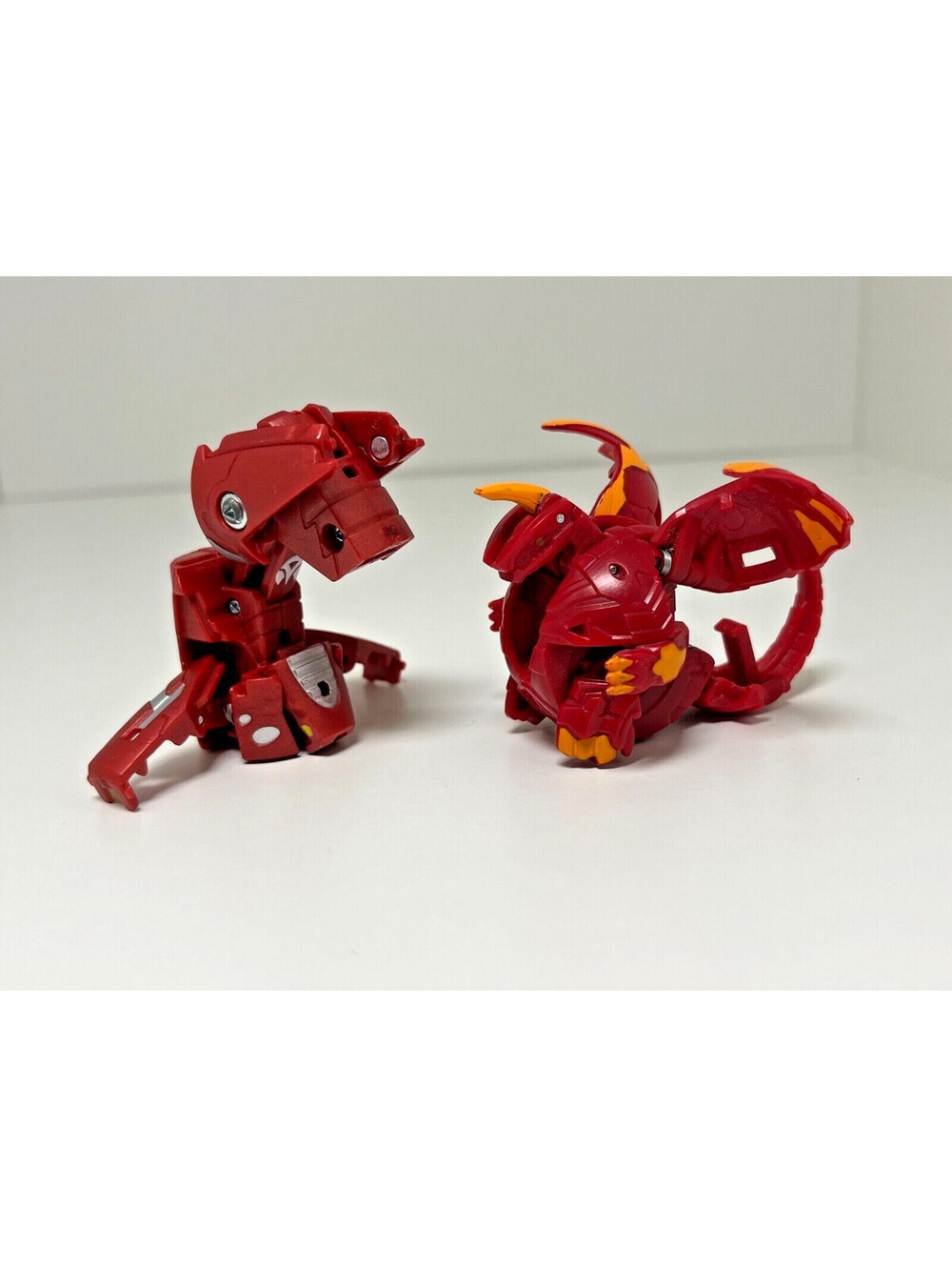Bakugan Dragonoid and Grafias Trap Figures Lot of 2
